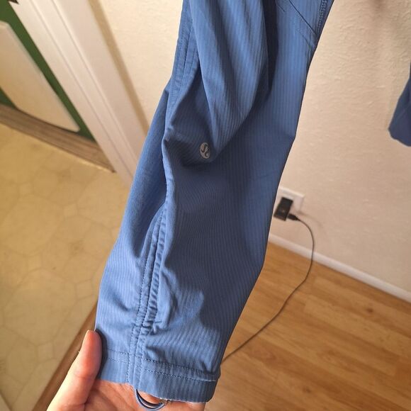 Lululemon Dance Studio Mid-Rise Crop 25"Soft Denim 4 - Picture 7 of 10